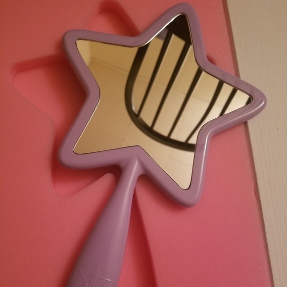 🆕️Jeffree Star, Blow Pony - Picture 4 of 5